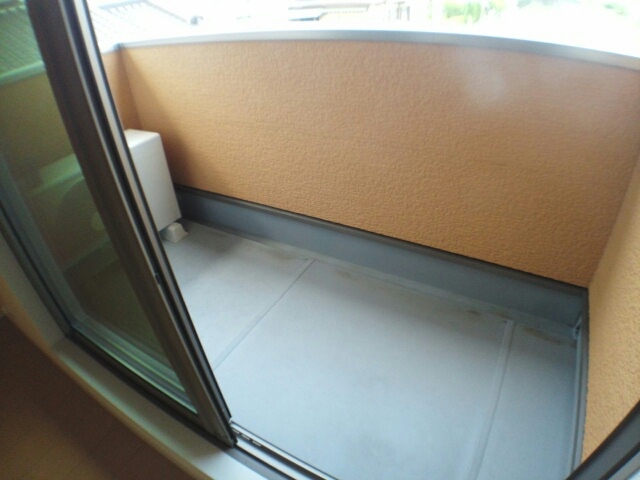 14/23 バルコニー