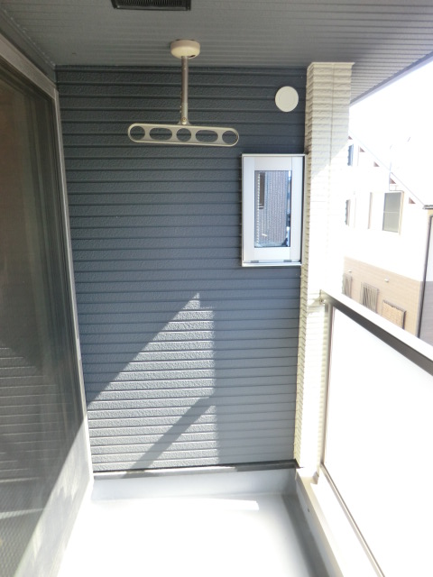 15/28 バルコニー