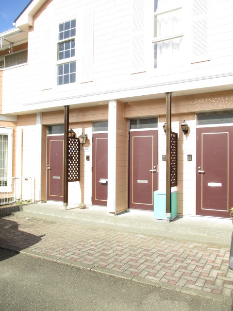 13/19 エントランス