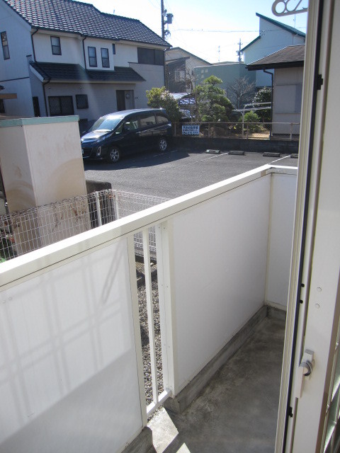 13/23 バルコニー