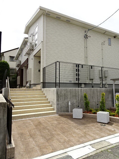 14/20 エントランス