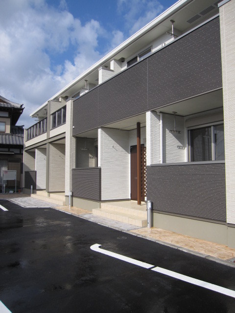 14/20 エントランス