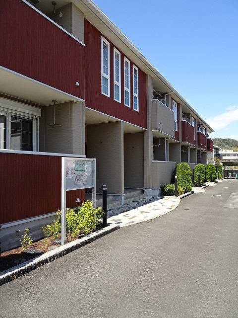 14/20 エントランス