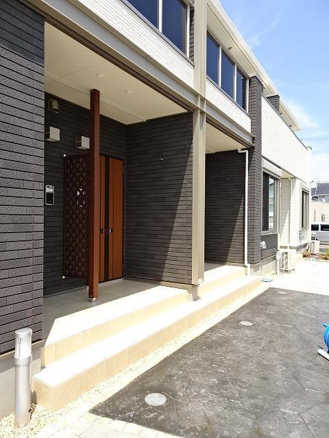 14/20 エントランス