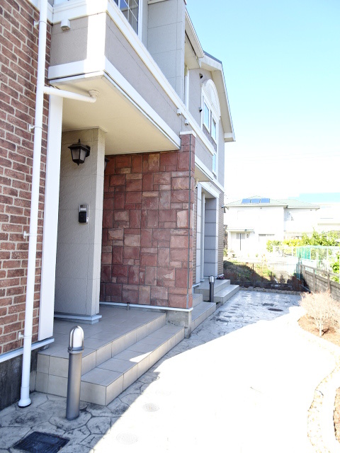 14/20 エントランス