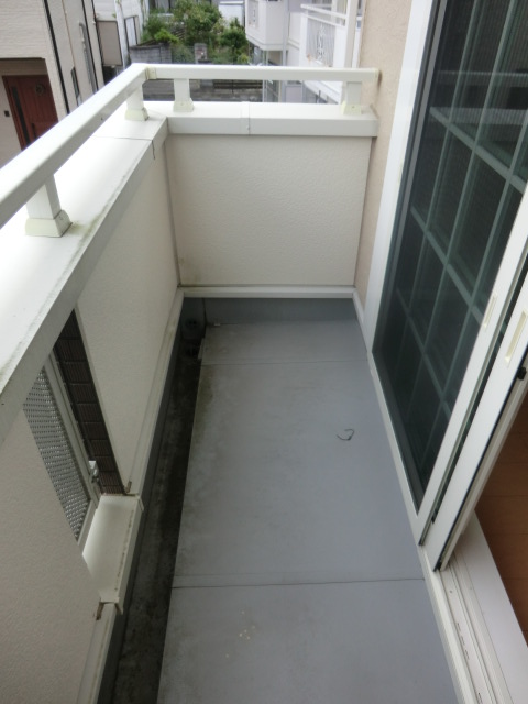 16/28 バルコニー