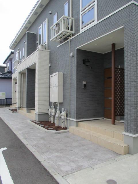 14/20 エントランス