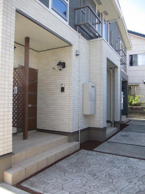 14/20 エントランス