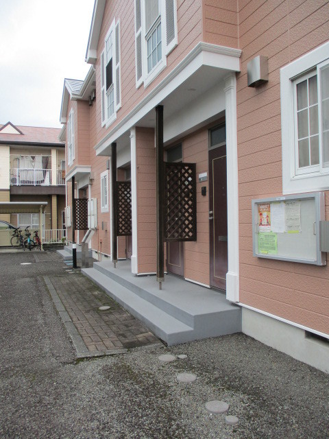 20/26 エントランス