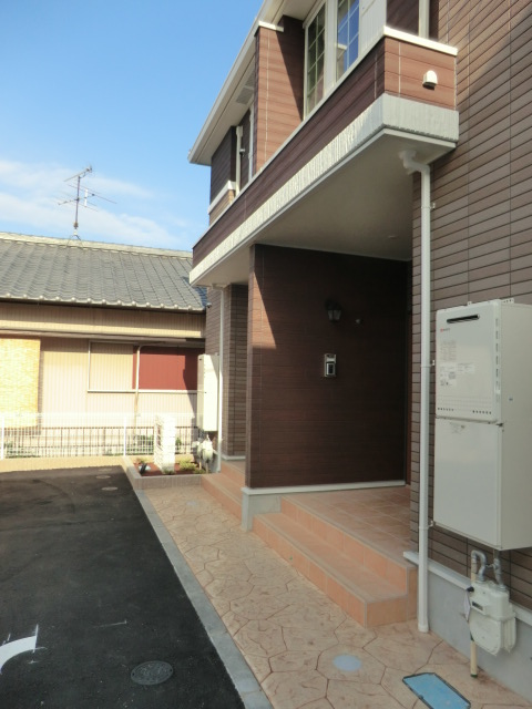 21/28 エントランス