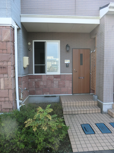 21/28 エントランス