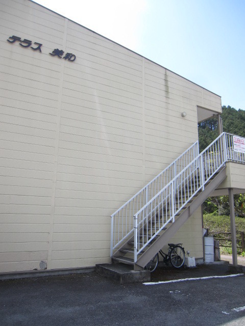 18/24 エントランス