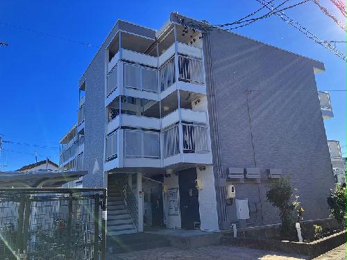 13/14 エントランス