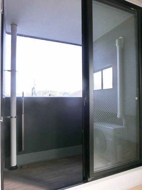 16/23 バルコニー