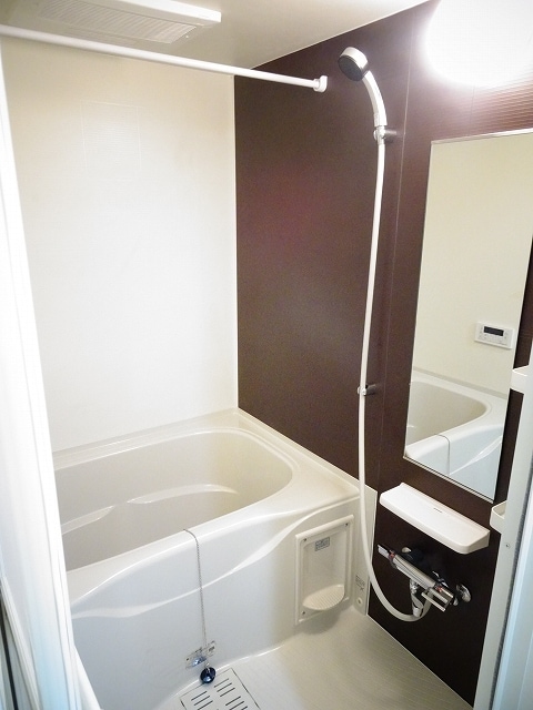 22/25 エントランス