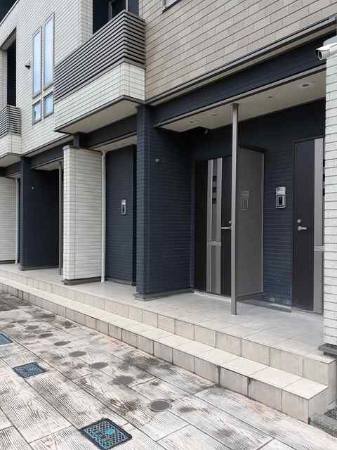 14/22 エントランス