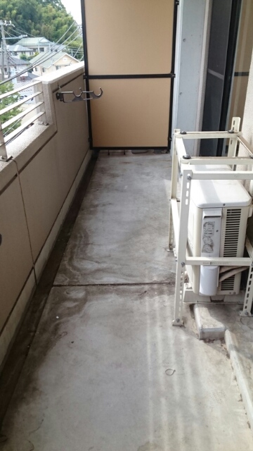 15/28 バルコニー