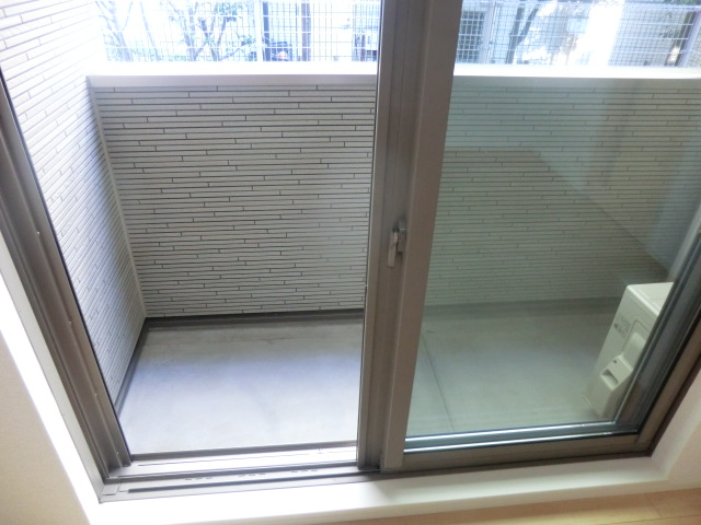 16/28 バルコニー