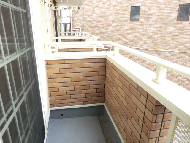 14/23 バルコニー
