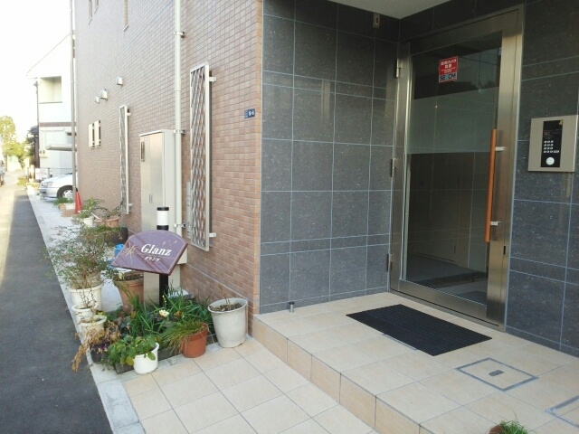 14/24 エントランス