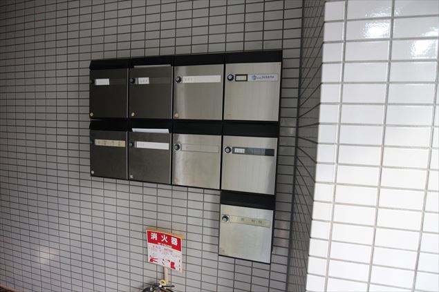 18/26 エントランス