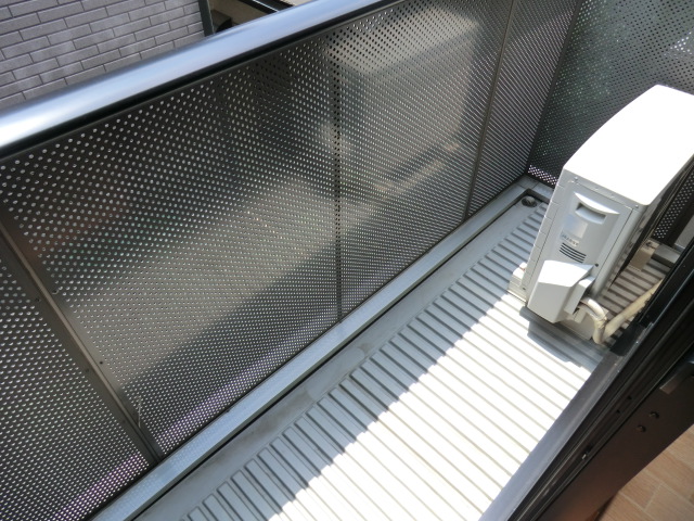 15/27 バルコニー