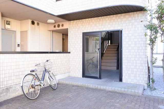 2/8 エントランス