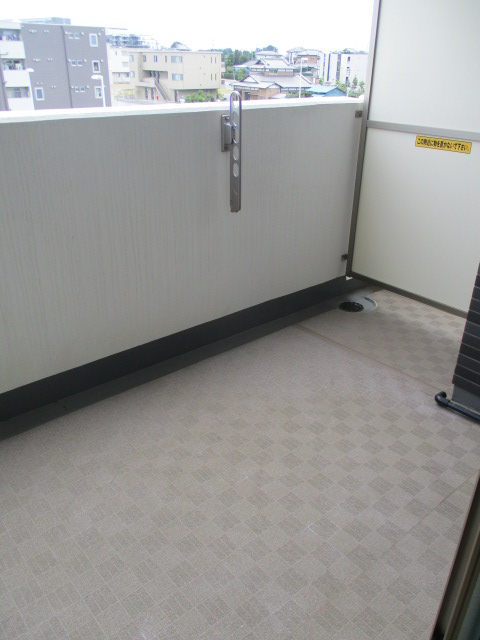 16/30 バルコニー