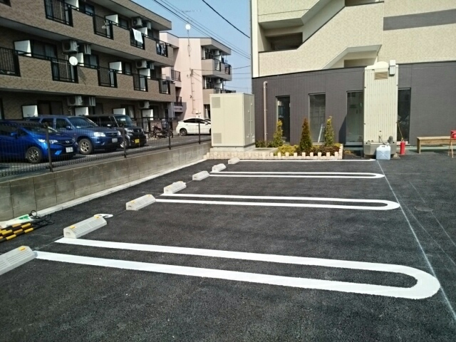 14/20 駐車場