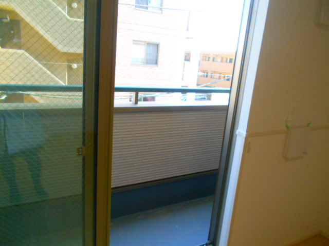 19/28 バルコニー