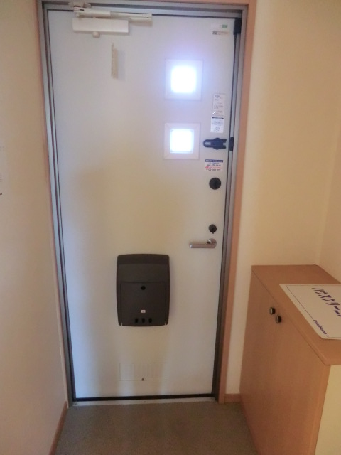 22/30 エントランス