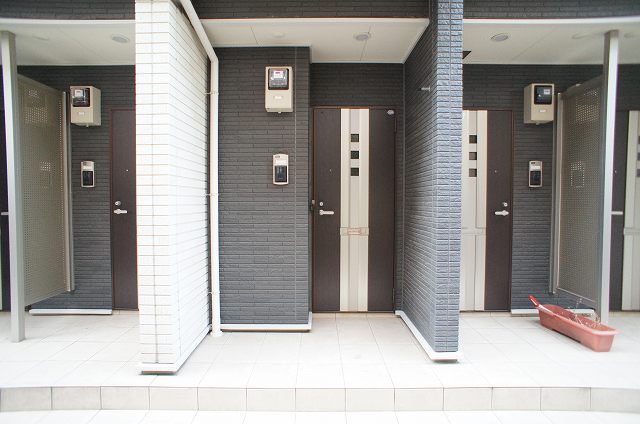 13/23 エントランス