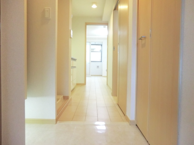 21/24 エントランス