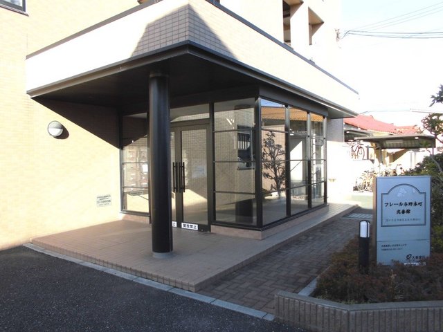 13/24 エントランス