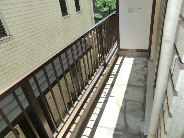 15/27 バルコニー