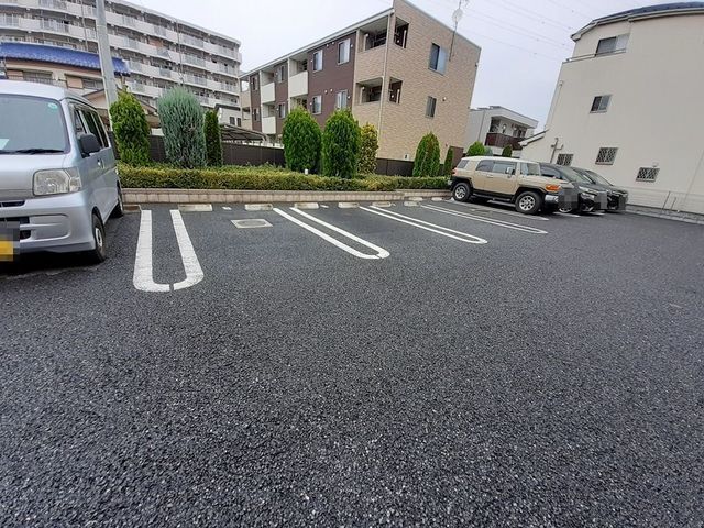 2/8 駐車場