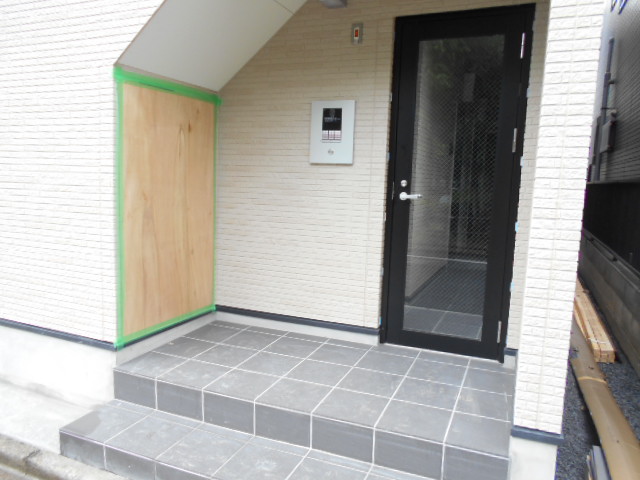 22/30 エントランス