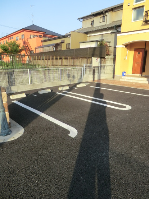 22/30 駐車場