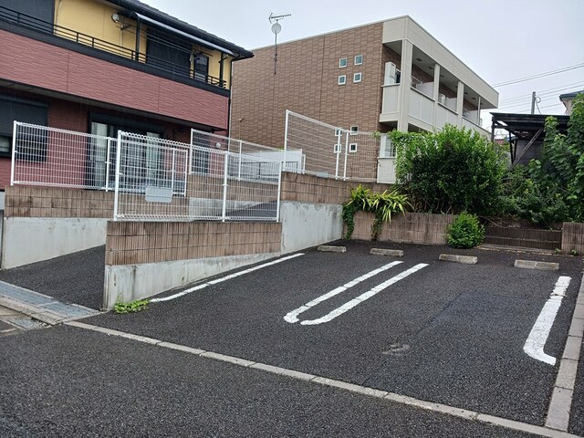 15/23 駐車場