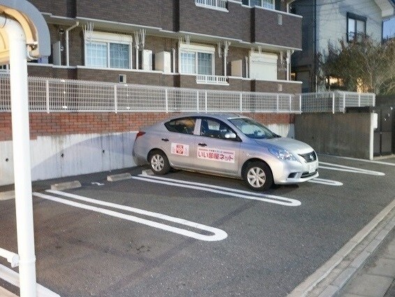 14/20 駐車場