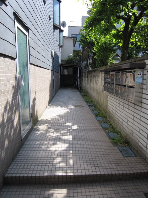 29/30 エントランス