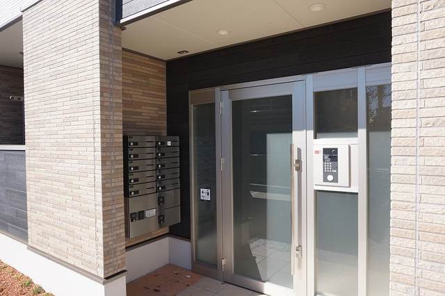 14/22 エントランス