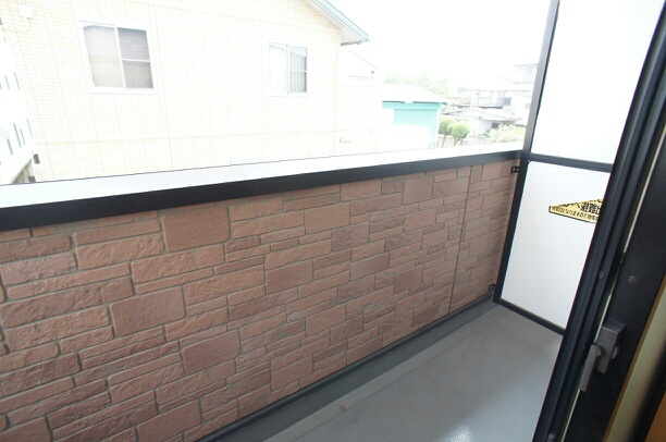 20/30 エントランス