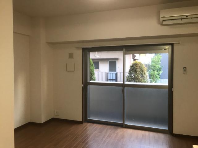 2/30 リビング/ダイニング