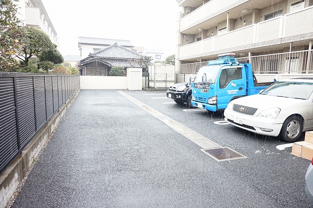14/22 駐車場