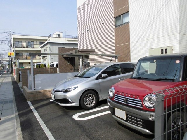 14/22 駐車場
