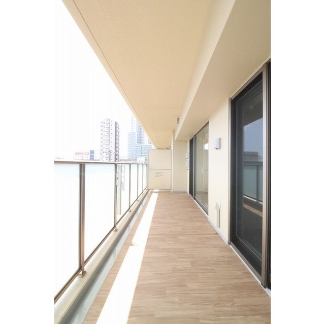 14/30 バルコニー