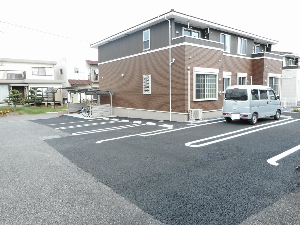 14/20 駐車場