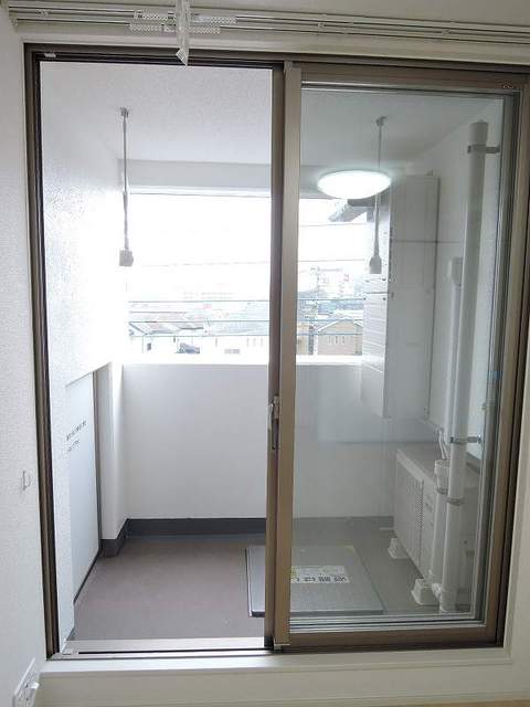 17/30 バルコニー