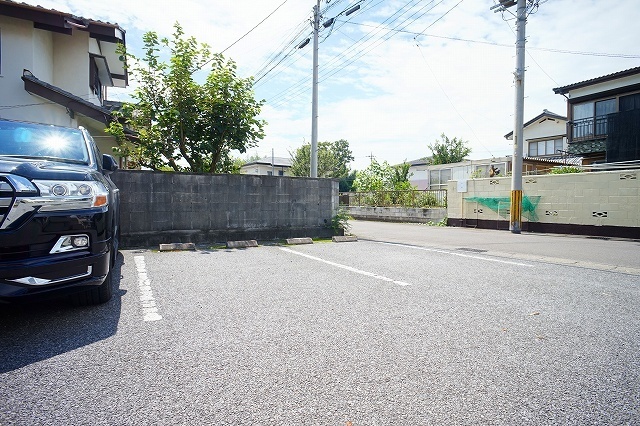 14/20 駐車場